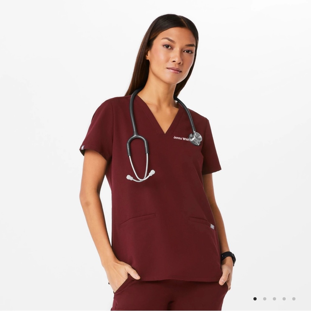 Figs Casma Three Pocket Scrub Top - Technical Collection